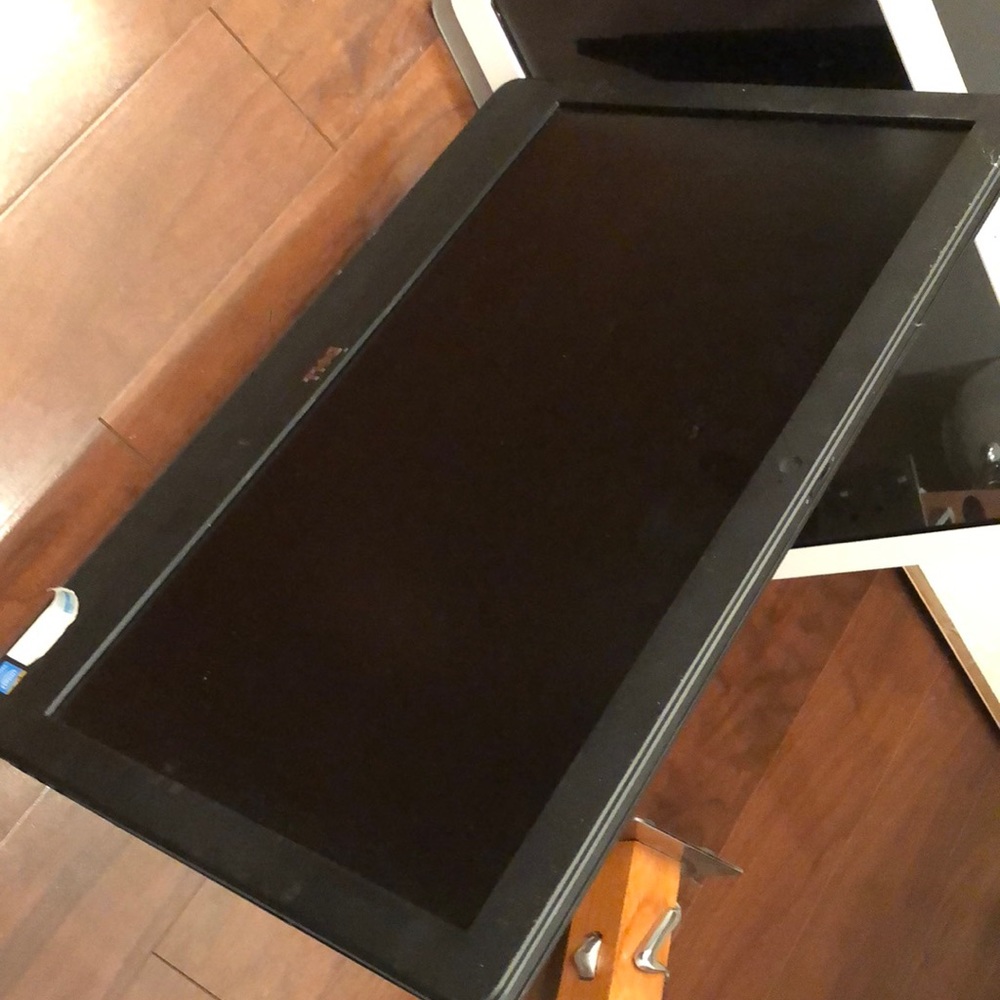 Dell computer desk - Picture 3 of 5